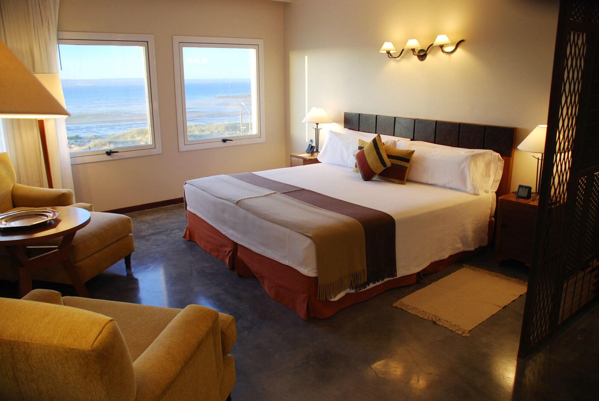 Hotel Territorio Puerto Madryn Eksteriør bilde