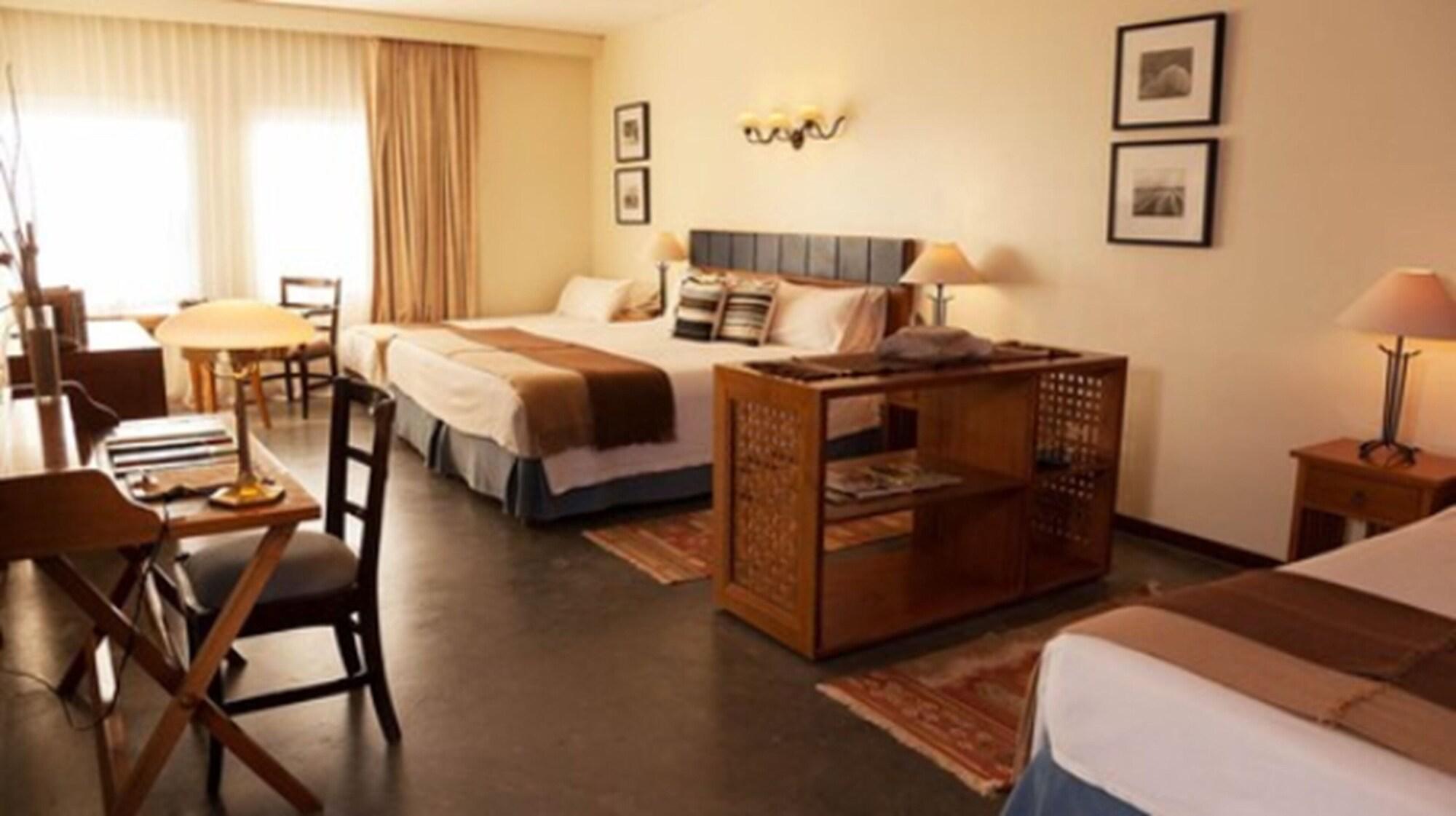 Hotel Territorio Puerto Madryn Eksteriør bilde